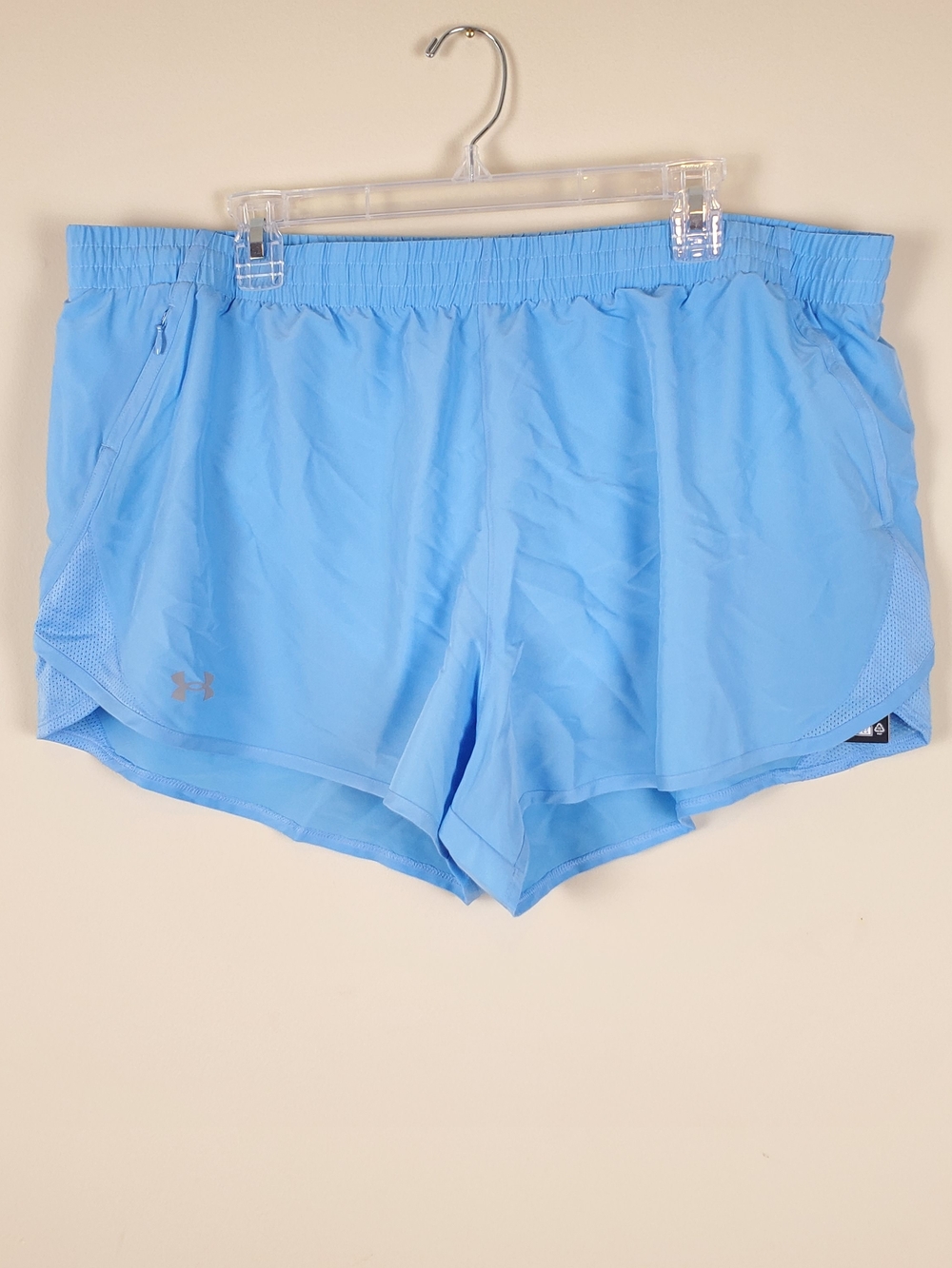 Under Armour Light Blue Loose Fit Shorts Size 2XL